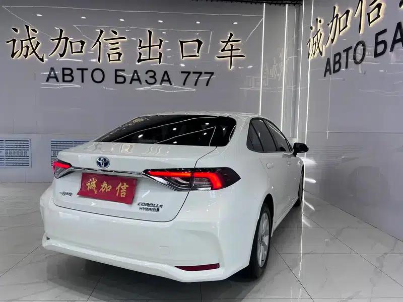 2023 Toyota Corolla Intelligent Hybrid 1.8L E-CVT Elite Edition — миниатюра 6