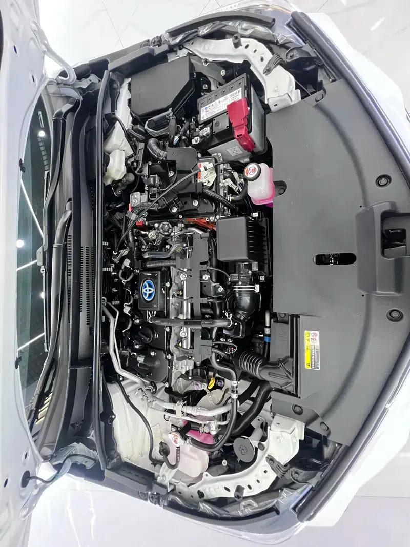 2023 Toyota Corolla Intelligent Hybrid 1.8L E-CVT Elite Edition — миниатюра 7