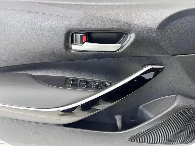 2023 Toyota Corolla Intelligent Hybrid 1.8L E-CVT Elite Edition — миниатюра 8