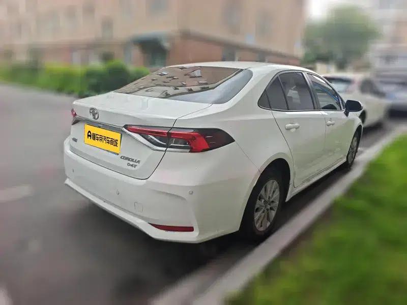 2021 Toyota Corolla 1.2T S-CVT Elite Edition — миниатюра 4