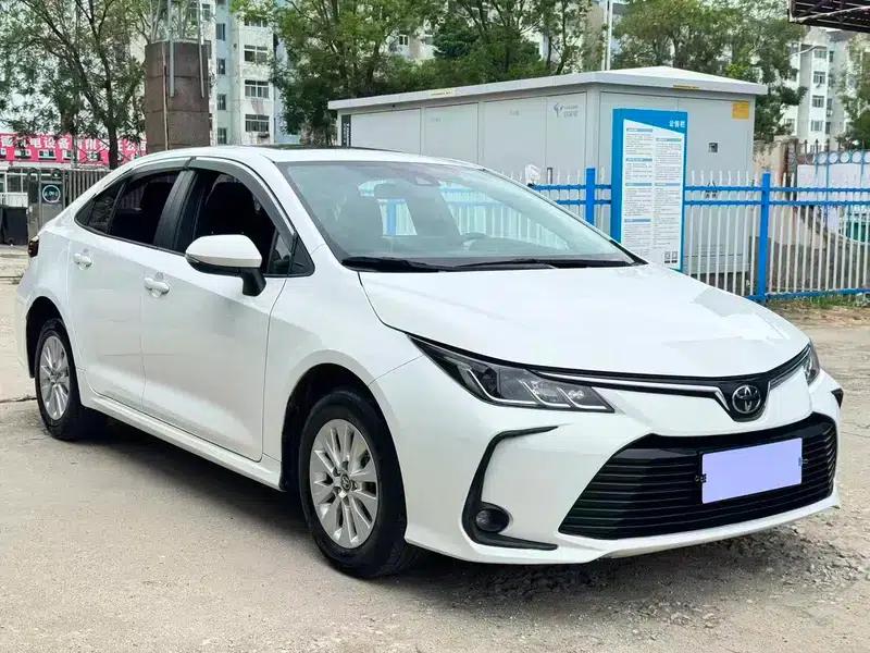 2021 Toyota Corolla 1.2T S-CVT Elite Edition — миниатюра 3