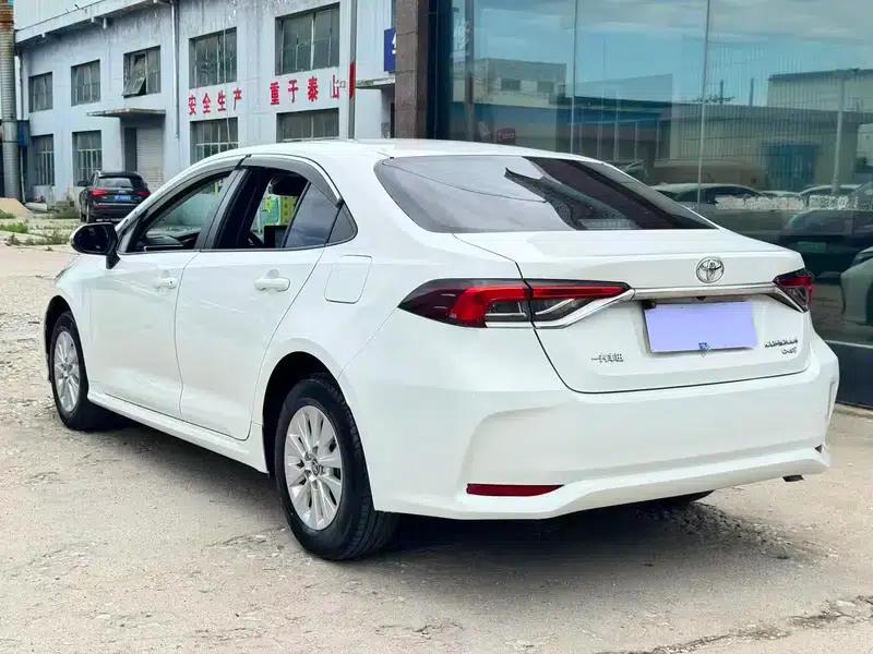 2021 Toyota Corolla 1.2T S-CVT Elite Edition — миниатюра 4