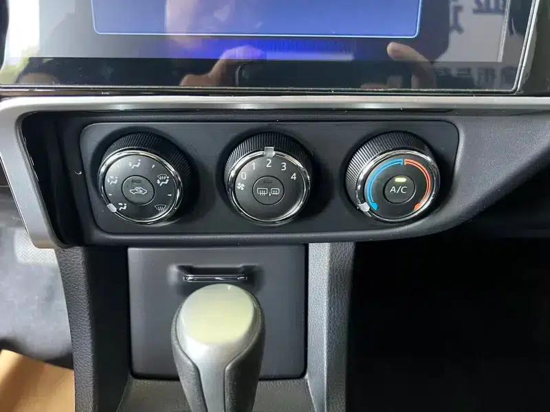 2017 Toyota Corolla Facelift 1.2T S-CVT GL (National V Emission Standard) — миниатюра 10