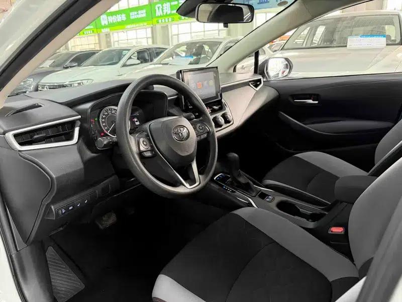 2022 Toyota Corolla 1.2T S-CVT Pioneer PLUS Edition — миниатюра 20