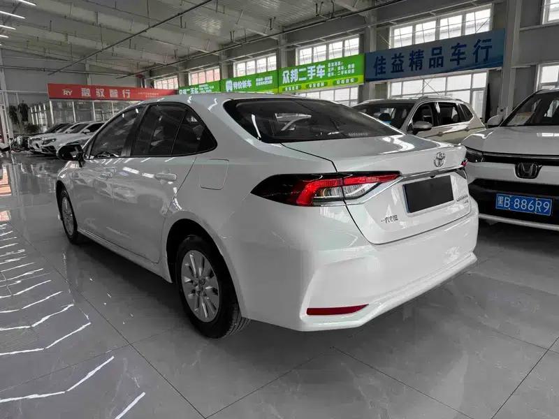 2022 Toyota Corolla 1.2T S-CVT Pioneer PLUS Edition — миниатюра 4