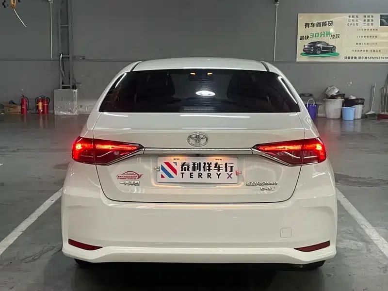 2023 Toyota Corolla 1.2T S-CVT Pioneer Edition — миниатюра 4