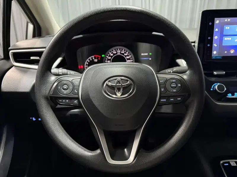 2021 Toyota Corolla 1.2T S-CVT Elite PLUS Edition — миниатюра 11