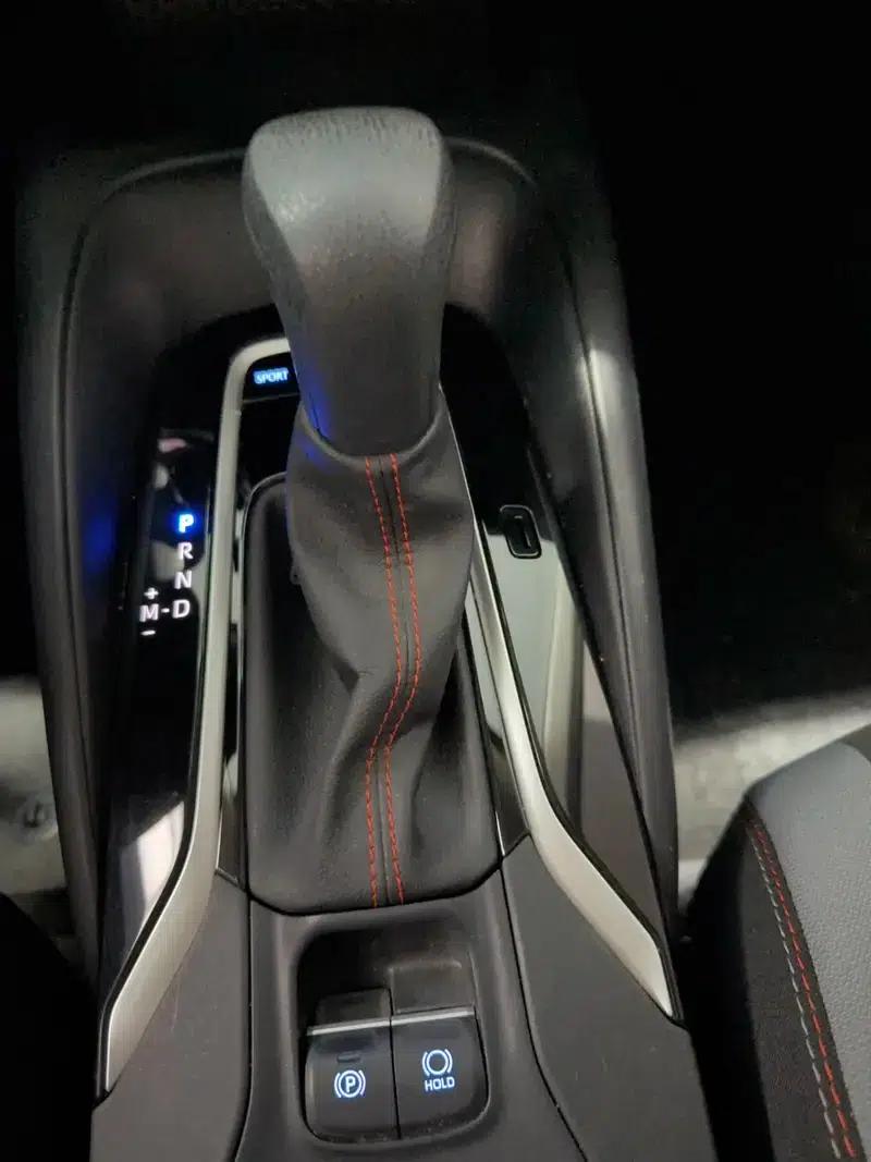 2021 Toyota Corolla 1.2T S-CVT Elite PLUS Edition — миниатюра 12