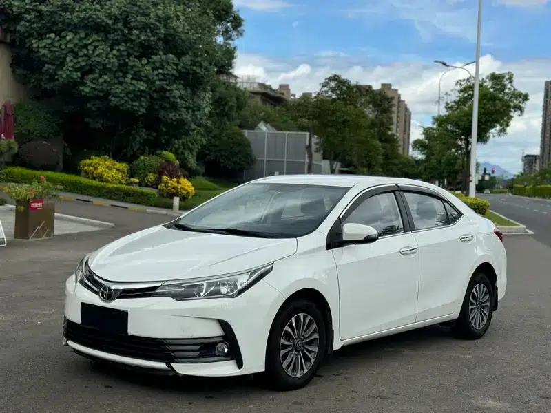 2017 Toyota Corolla Facelift 1.2T S-CVT GL (China VI Emission Standard) — миниатюра 1