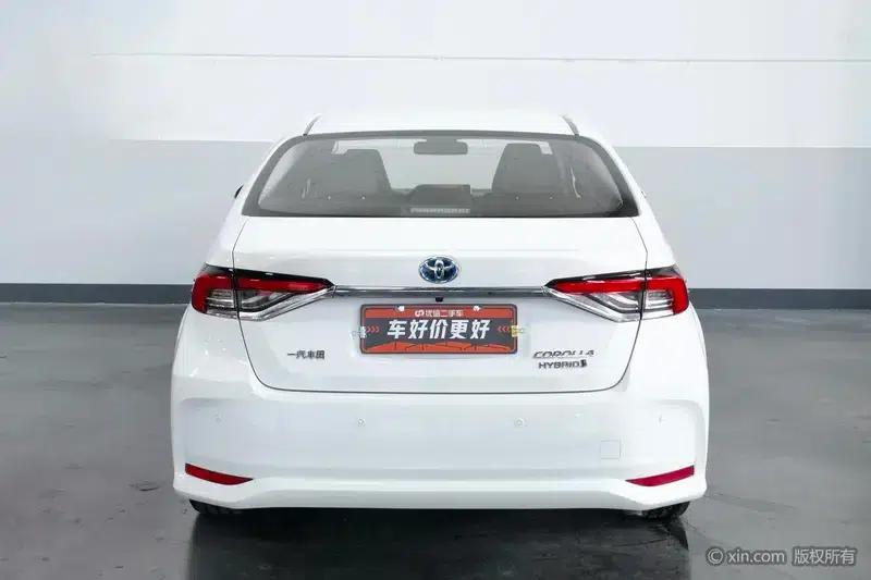 2021 Toyota Corolla Hybrid 1.8L E-CVT Elite Edition — миниатюра 3