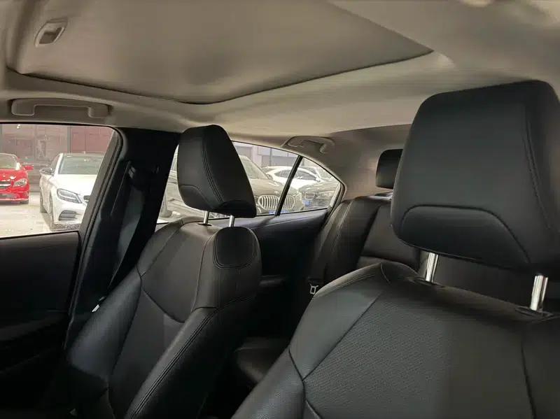 2019 Toyota Corolla 1.2T S-CVT GL-i Elite Edition — миниатюра 13