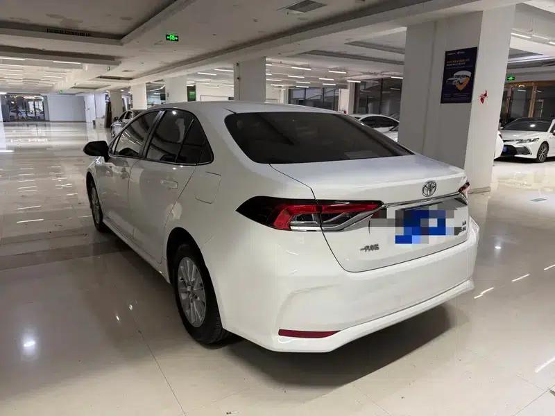 2019 Toyota Corolla 1.2T S-CVT GL-i Elite Edition — миниатюра 3