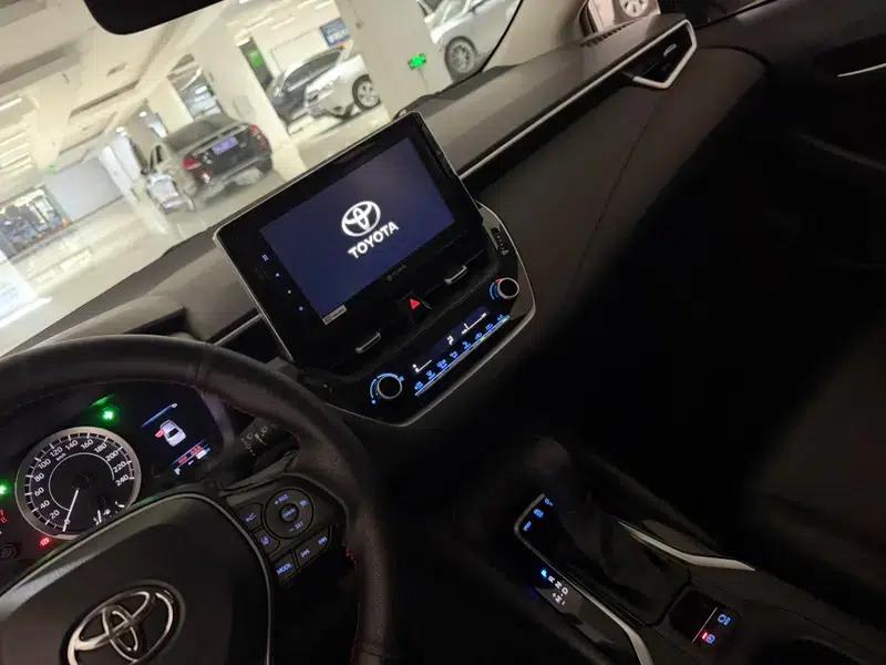 2019 Toyota Corolla 1.2T S-CVT GL-i Elite Edition — миниатюра 6
