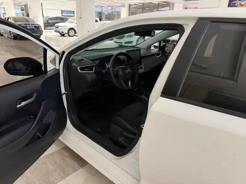 2019 Toyota Corolla 1.2T S-CVT GL-i Elite Edition — миниатюра 10