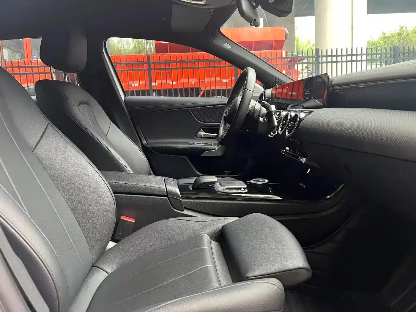 Mercedes-Benz A-Class 2022 A 200 L Sport Sedan Dynamic Edition — миниатюра 7