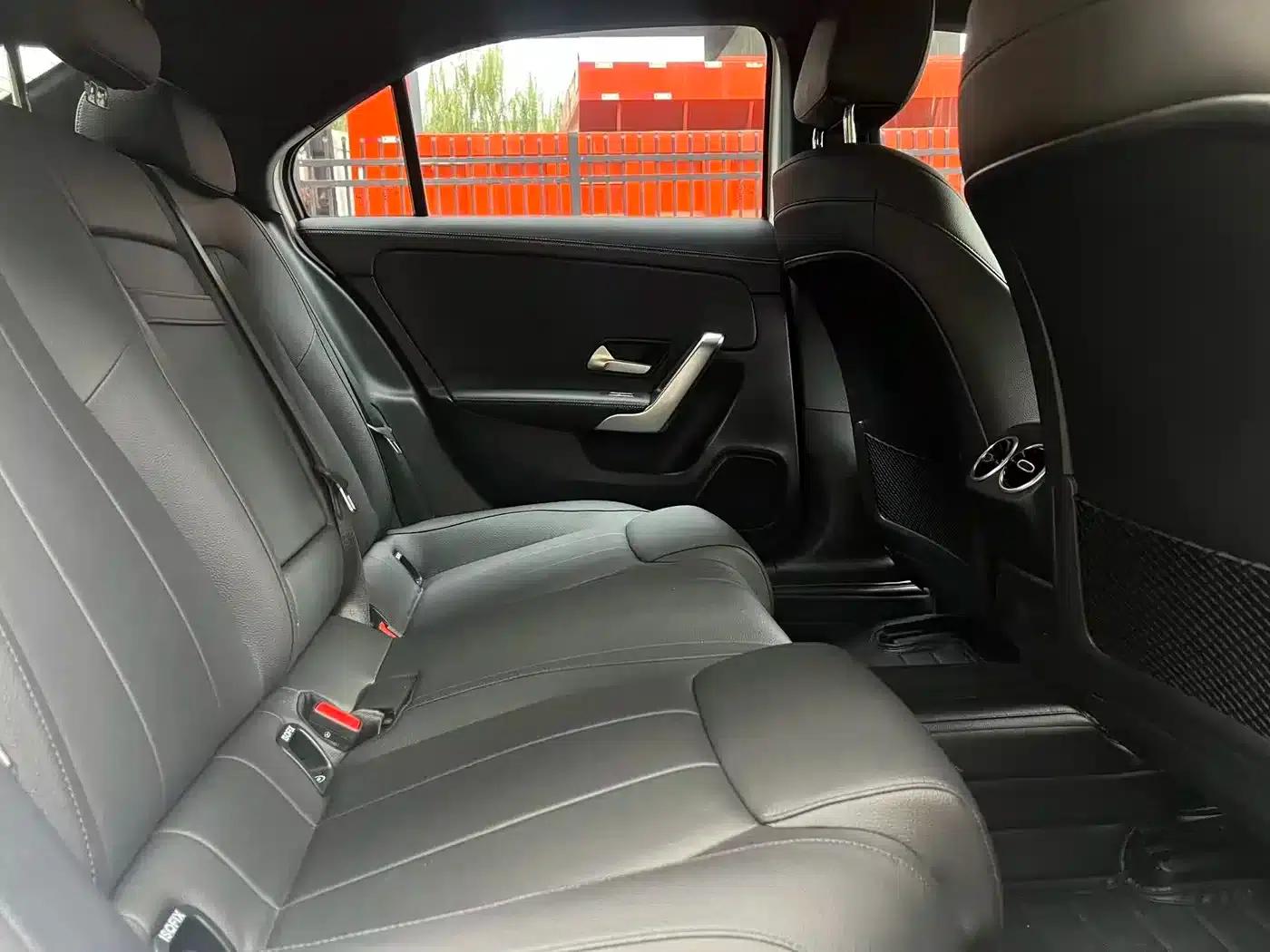 Mercedes-Benz A-Class 2022 A 200 L Sport Sedan Dynamic Edition — миниатюра 9