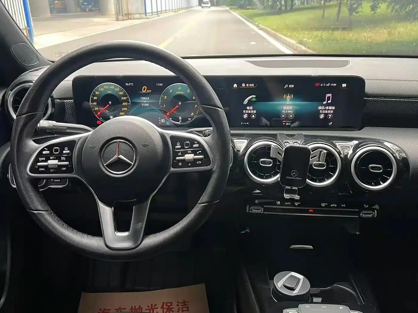 Mercedes-Benz A-Class 2022 A 200 L Sport Sedan Dynamic Edition — миниатюра 10