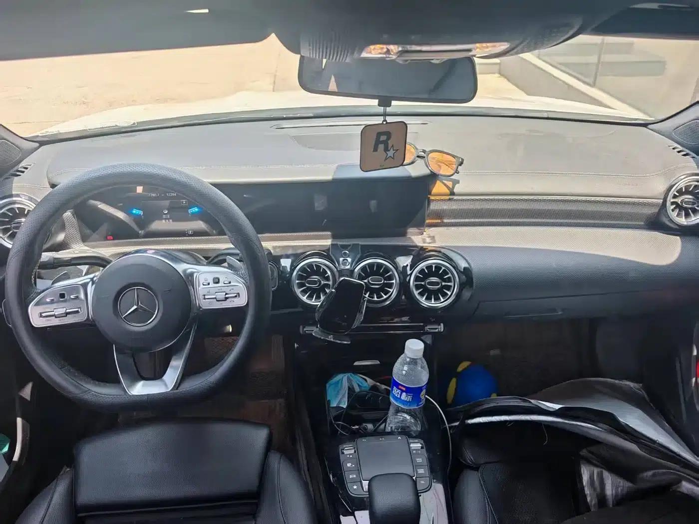 Mercedes-Benz A-Class 2022 A 200 L Sport Sedan Fashion Edition — миниатюра 3