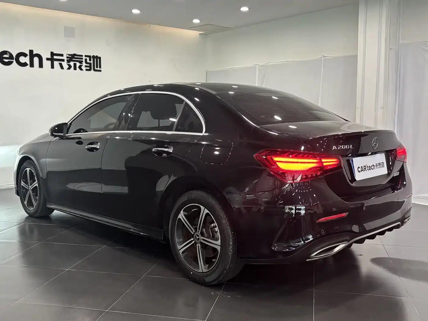 2023 Mercedes-Benz A-Class A 200 L Fashion Edition — миниатюра 7