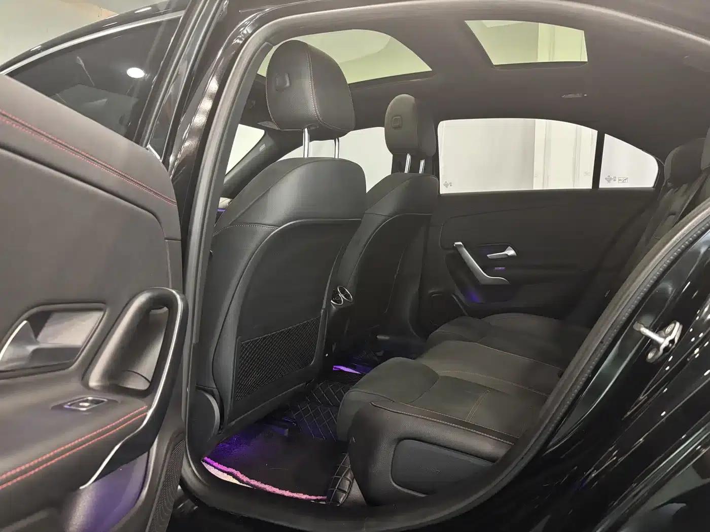 2023 Mercedes-Benz A-Class A 200 L Fashion Edition — миниатюра 9