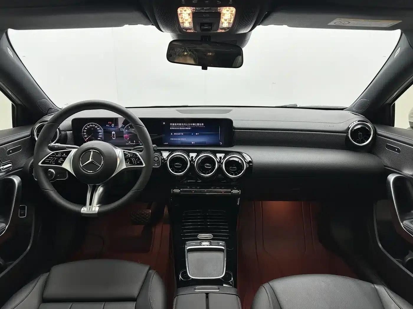 2023 Mercedes-Benz A-Class A 180 L — миниатюра 7