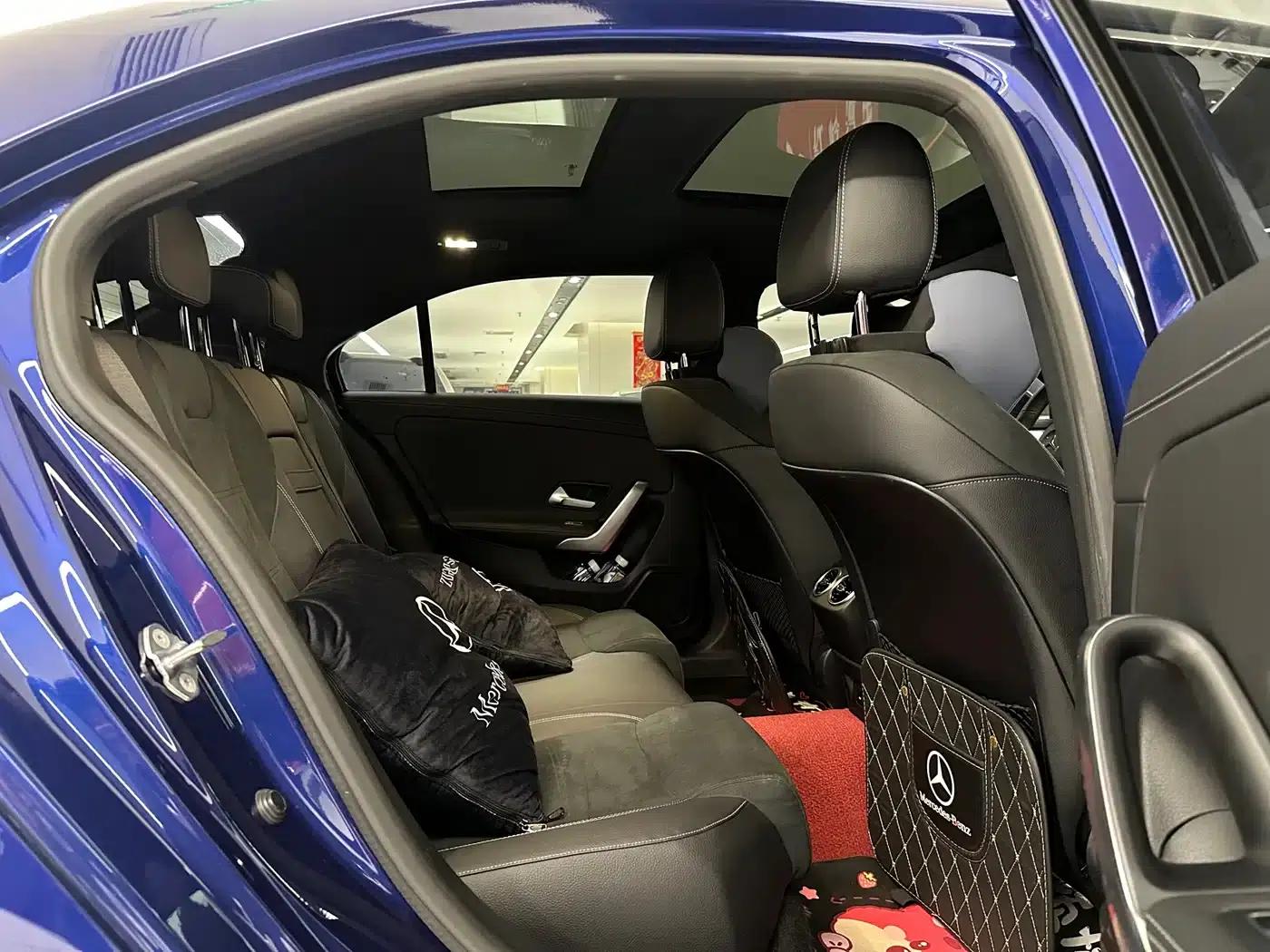 Mercedes-Benz A-Class 2020 Facelift A 200 L Sport Sedan Fashion Model — миниатюра 11