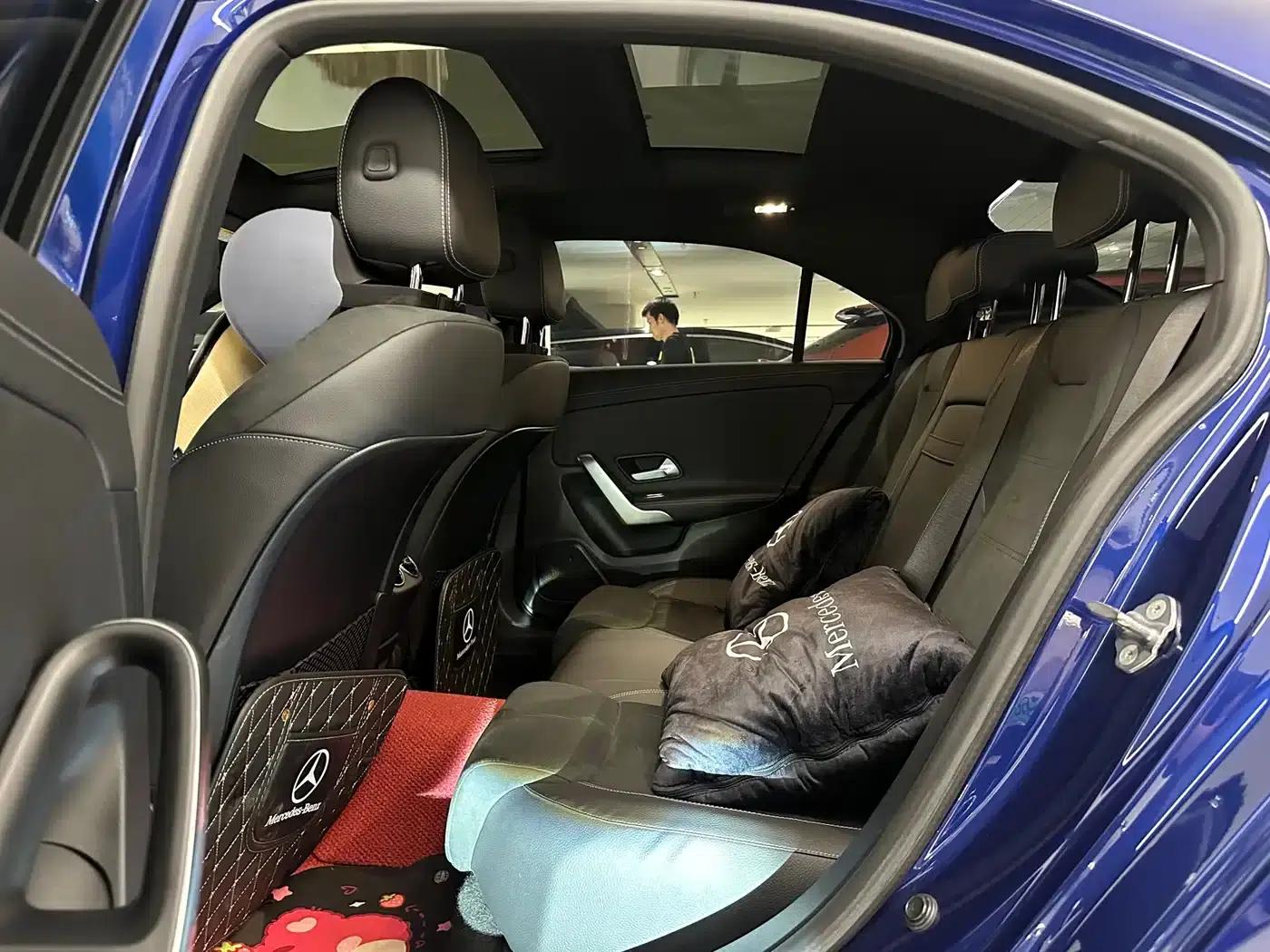 Mercedes-Benz A-Class 2020 Facelift A 200 L Sport Sedan Fashion Model — миниатюра 10