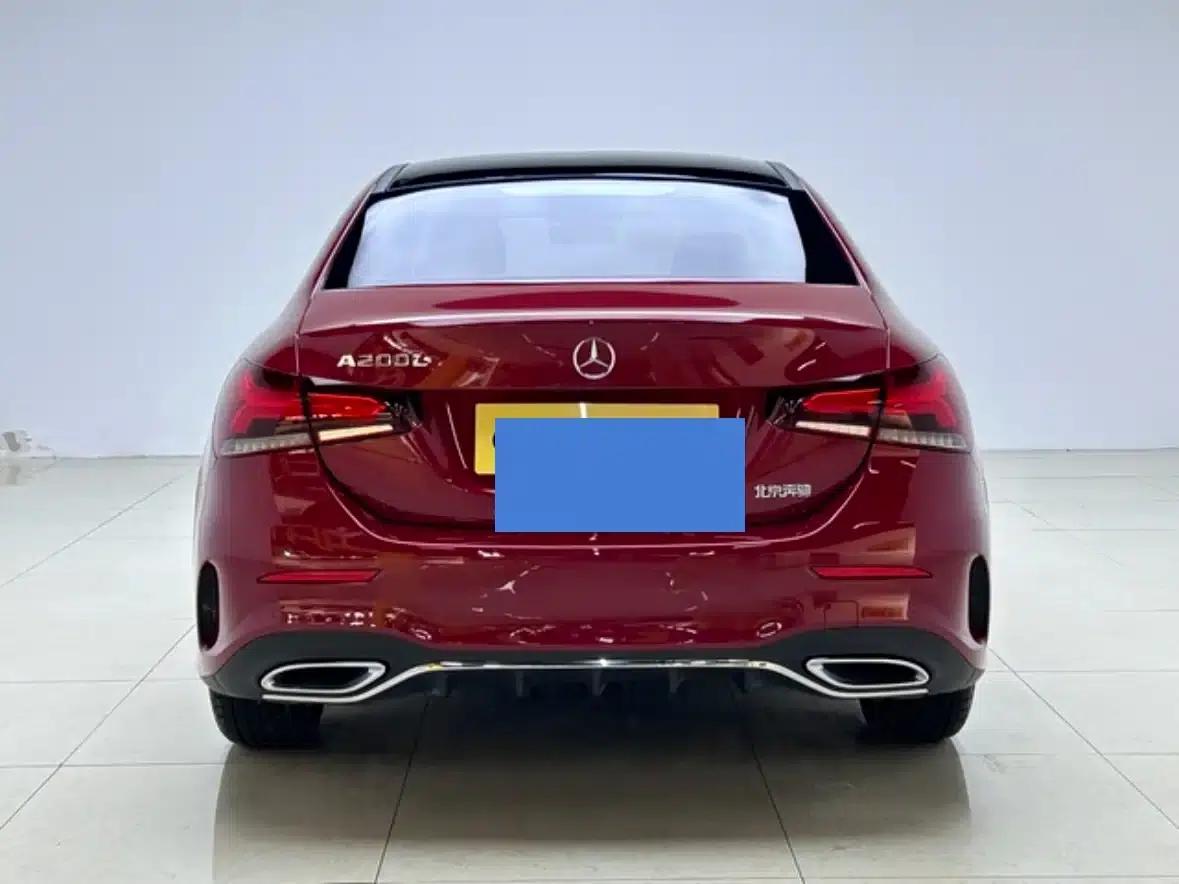 Mercedes-Benz A-Class 2020 Facelift A 200 L Sport Sedan Fashion Model — миниатюра 6
