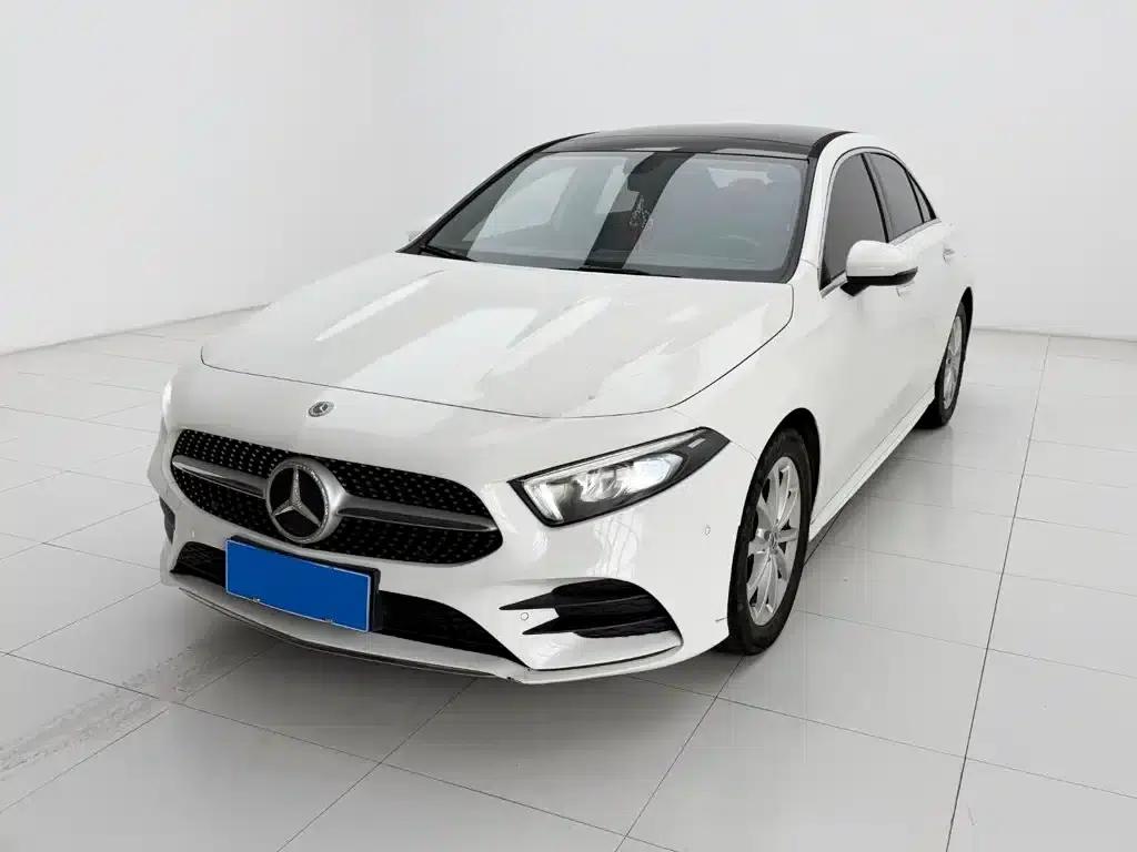 2019 Mercedes-Benz A-Class A 200 L Sport Sedan — миниатюра 1