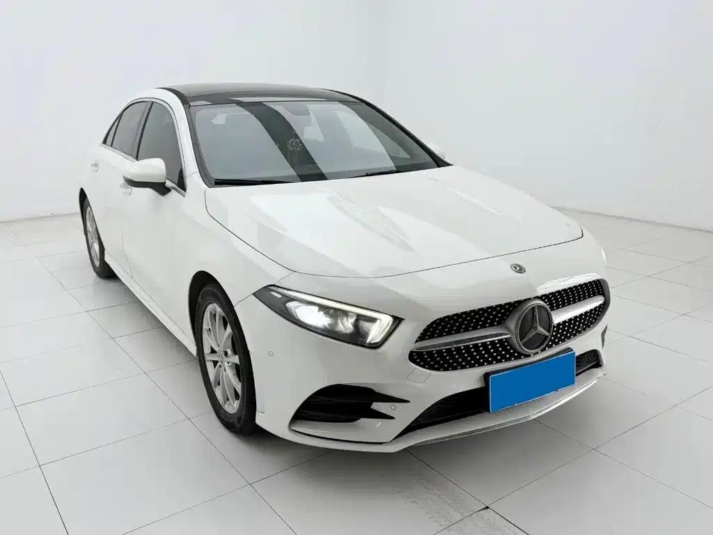 2019 Mercedes-Benz A-Class A 200 L Sport Sedan — миниатюра 3