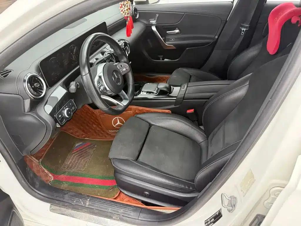 2019 Mercedes-Benz A-Class A 200 L Sport Sedan — миниатюра 5