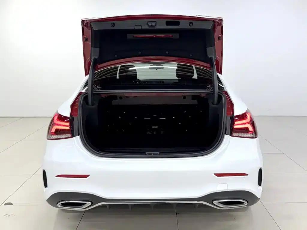 Mercedes-Benz A-Class 2021 A 200 L Sport Sedan Fashion Edition — миниатюра 5