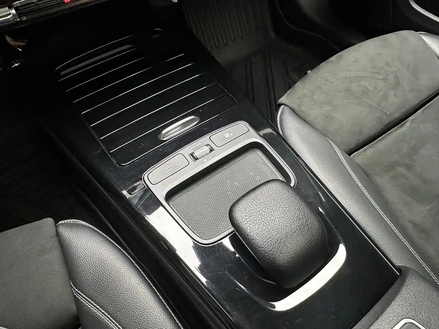 2019 Mercedes-Benz A-Class A 180 L Sport Sedan — миниатюра 14