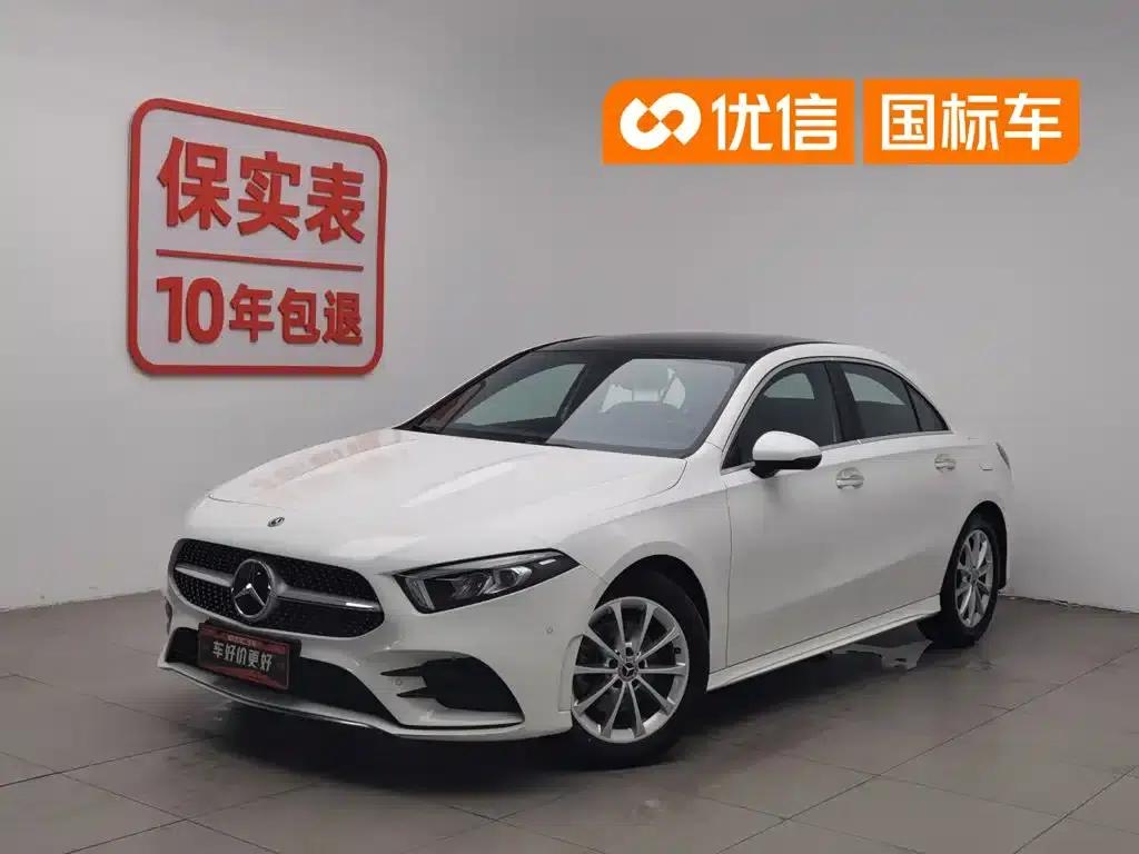Mercedes-Benz A-Class 2020 Facelift A 200 L Sport Sedan Fashion Model — миниатюра 1