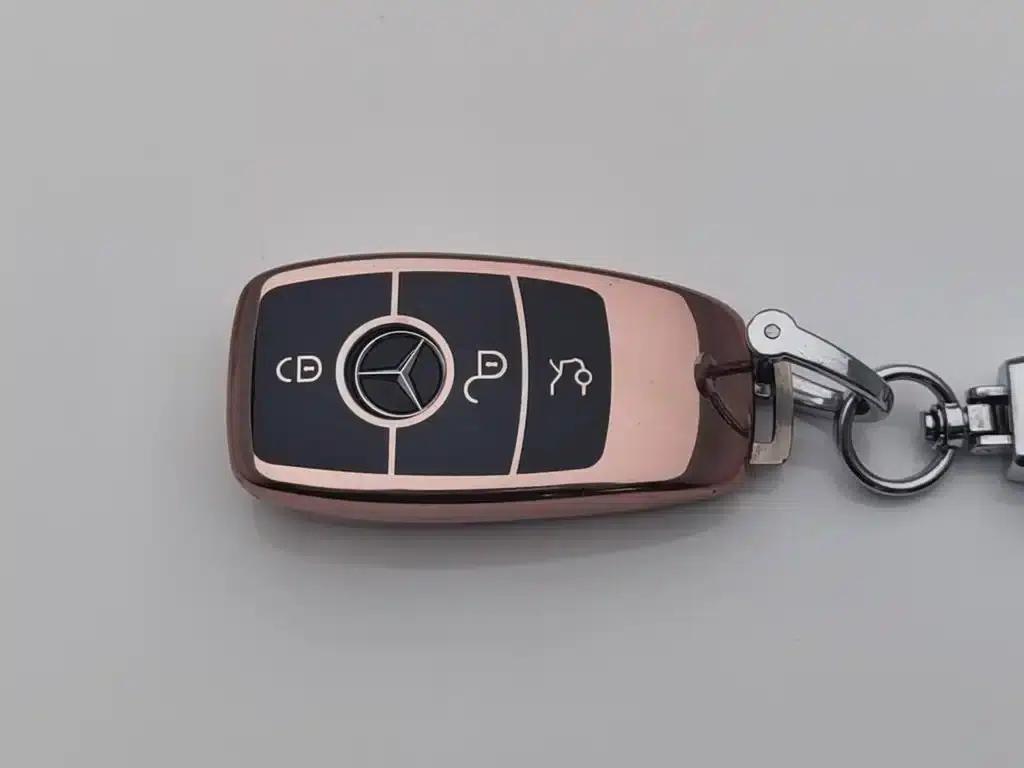 Mercedes-Benz A-Class 2020 Facelift A 200 L Sport Sedan Fashion Model — миниатюра 19