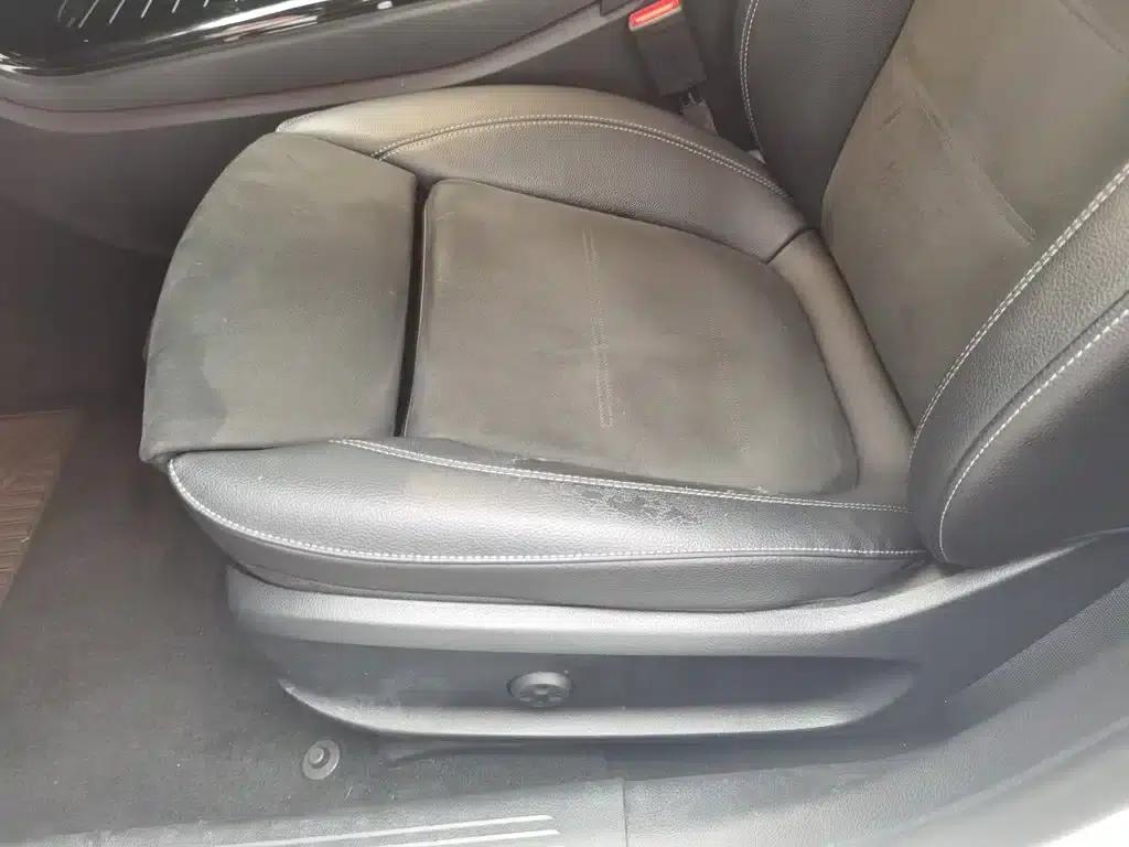 Mercedes-Benz A-Class 2020 Facelift A 200 L Sport Sedan Fashion Model — миниатюра 20