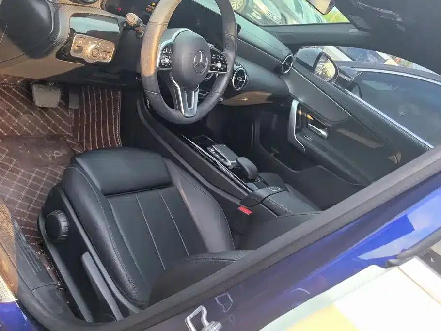 2021 Mercedes-Benz A-Class A 180 L — миниатюра 9