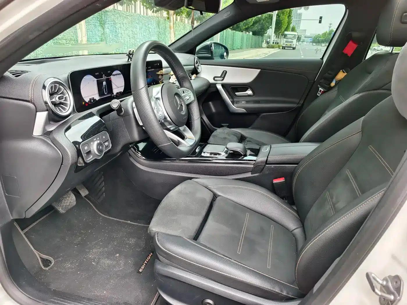 2019 Mercedes-Benz A-Class A 200 L Sport Sedan First Edition — миниатюра 5