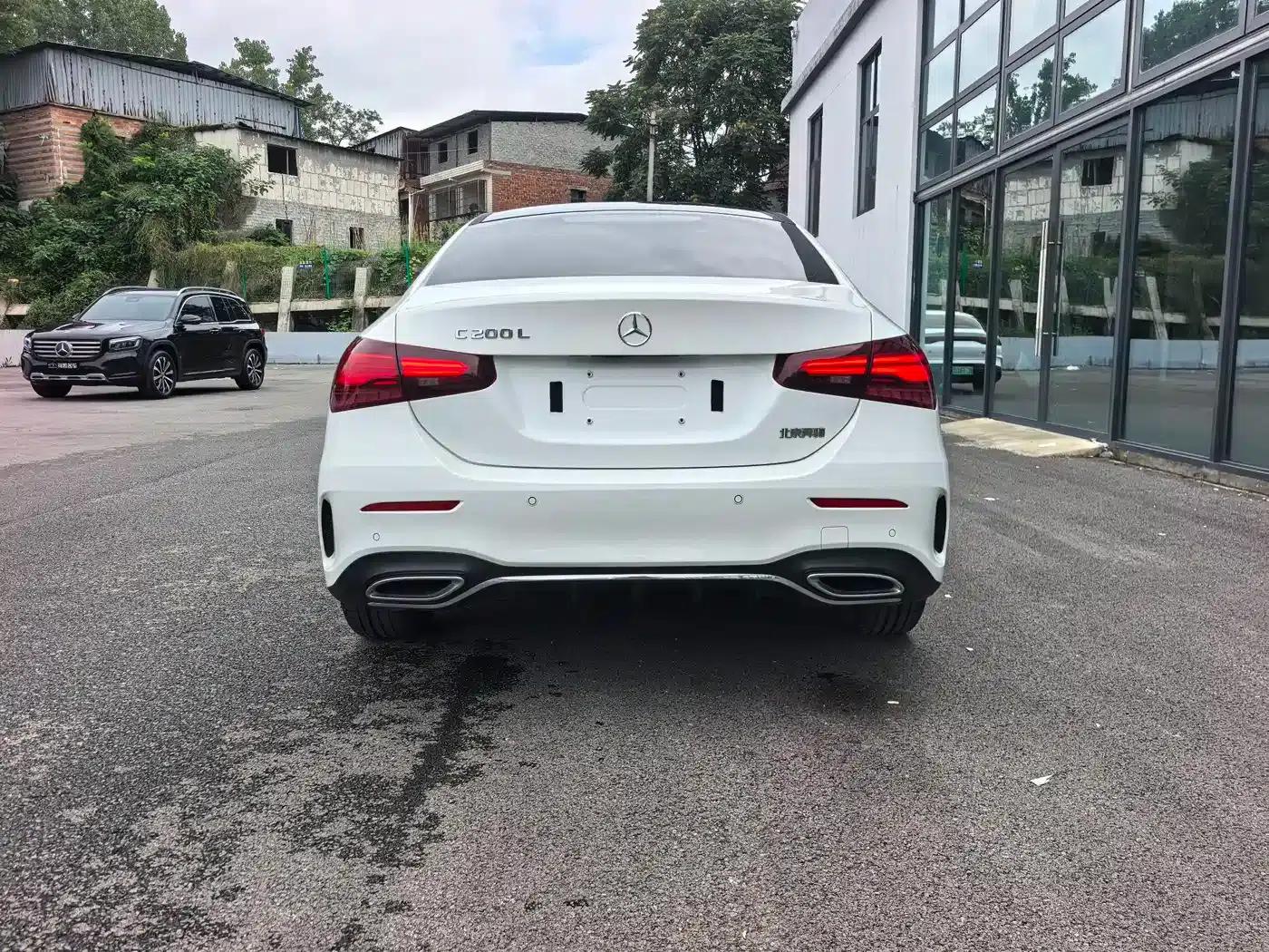 Mercedes-Benz A-Class 2024 A 200 L Fashion Edition — миниатюра 10
