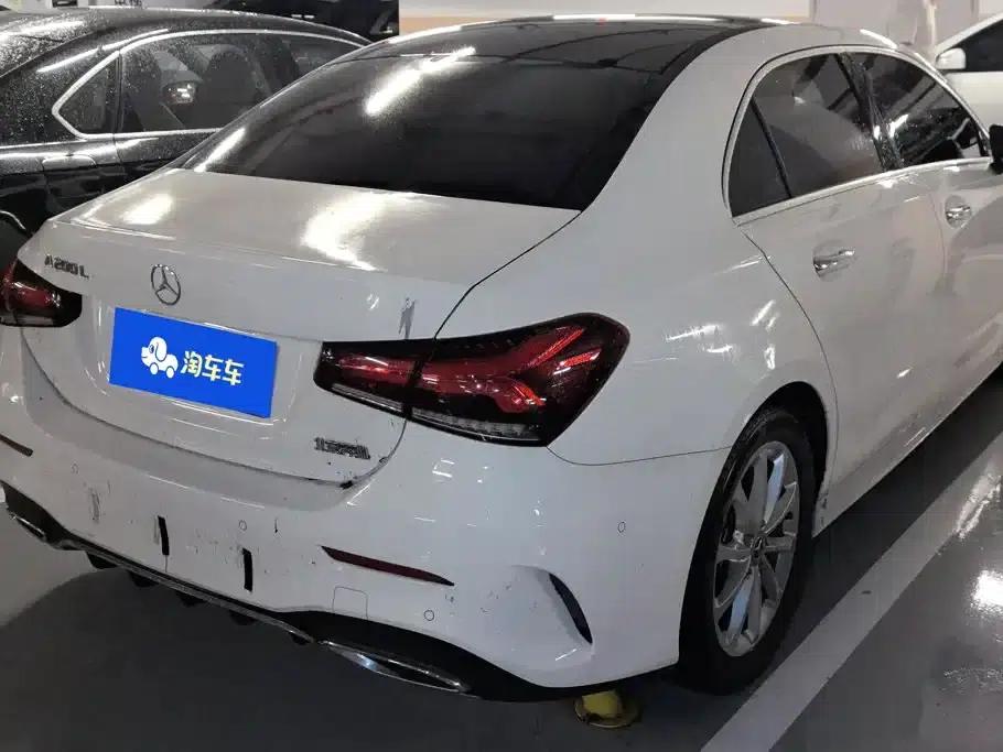 Mercedes-Benz A-Class 2022 A 200 L Sport Sedan Dynamic Edition — миниатюра 3