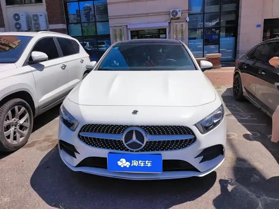 Mercedes-Benz A-Class 2022 Facelift A 200 L Sport Sedan Dynamic Edition — миниатюра 2