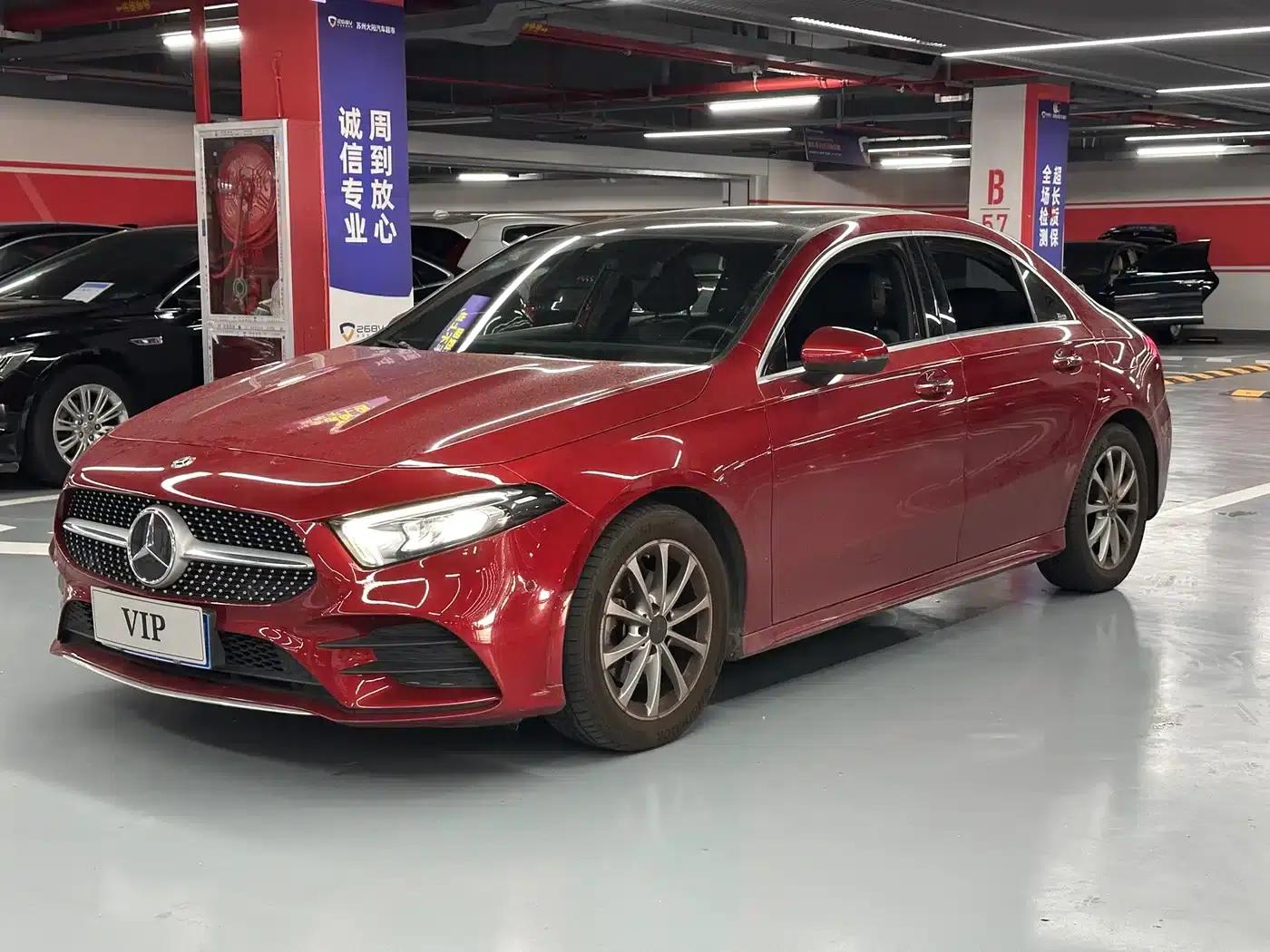 2019 Mercedes-Benz A-Class A 200 L Sport Sedan — миниатюра 1