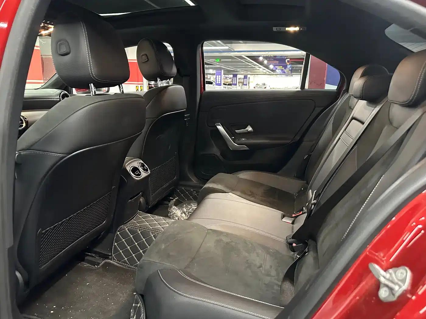2019 Mercedes-Benz A-Class A 200 L Sport Sedan — миниатюра 11