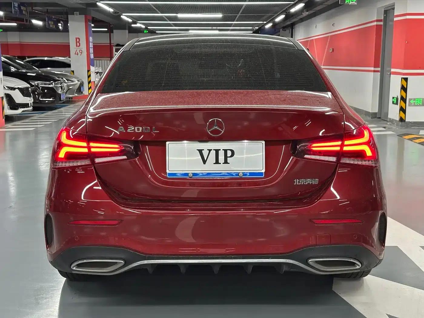 2019 Mercedes-Benz A-Class A 200 L Sport Sedan — миниатюра 4