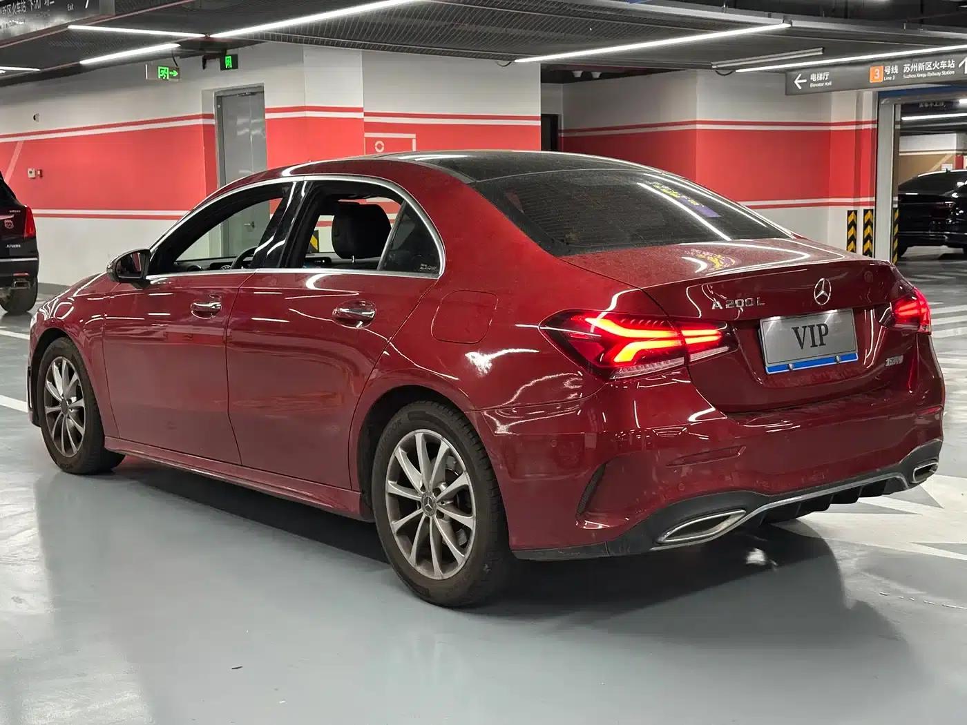 2019 Mercedes-Benz A-Class A 200 L Sport Sedan — миниатюра 6