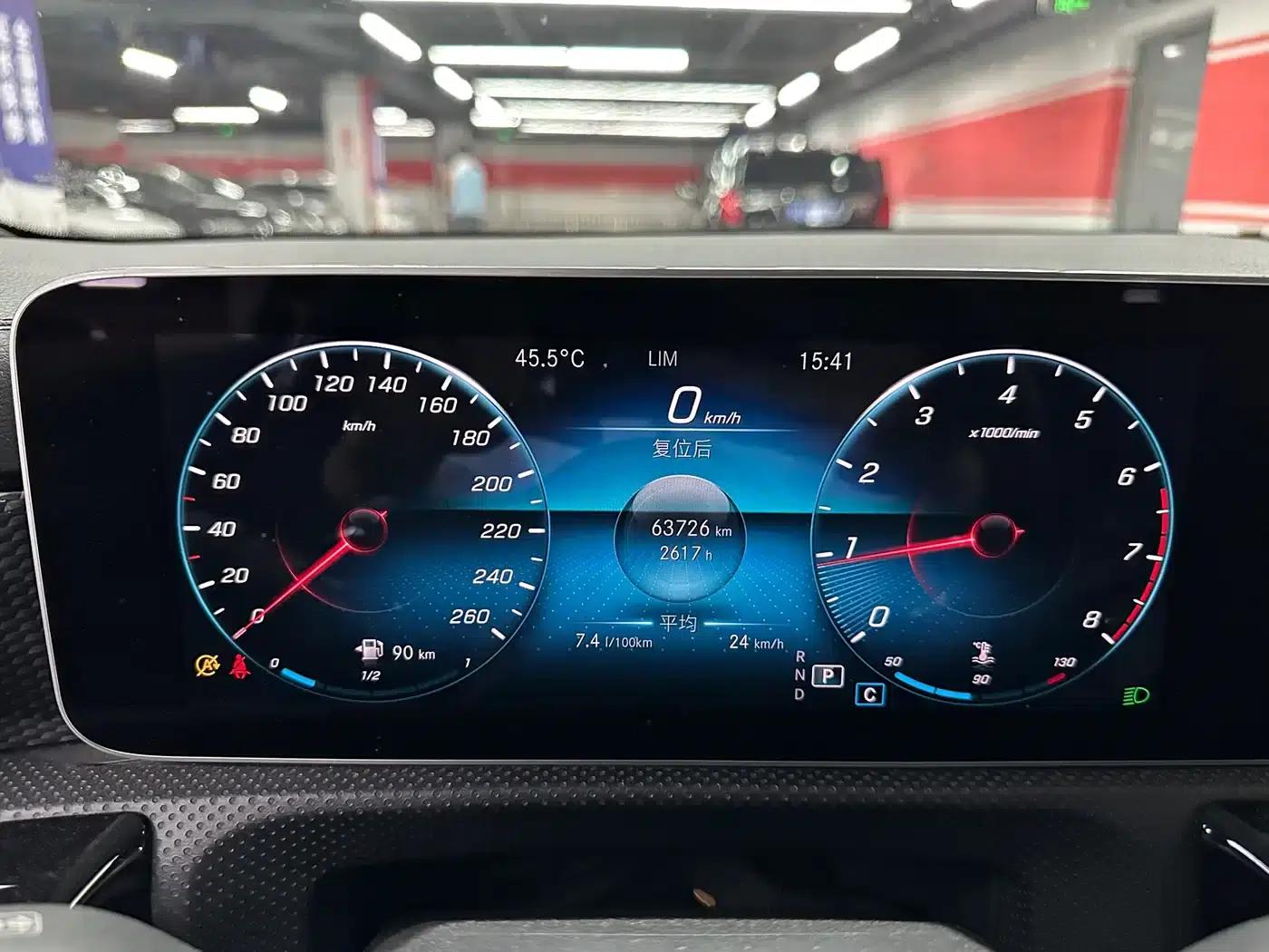 2019 Mercedes-Benz A-Class A 200 L Sport Sedan — миниатюра 10