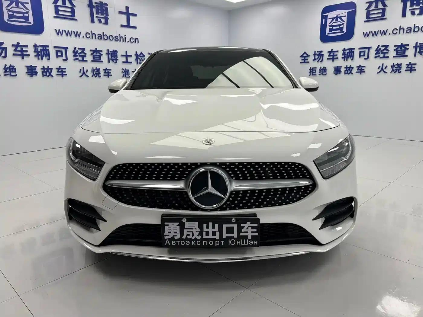2022 Mercedes-Benz A-Class A 180 L Sport Sedan — миниатюра 2