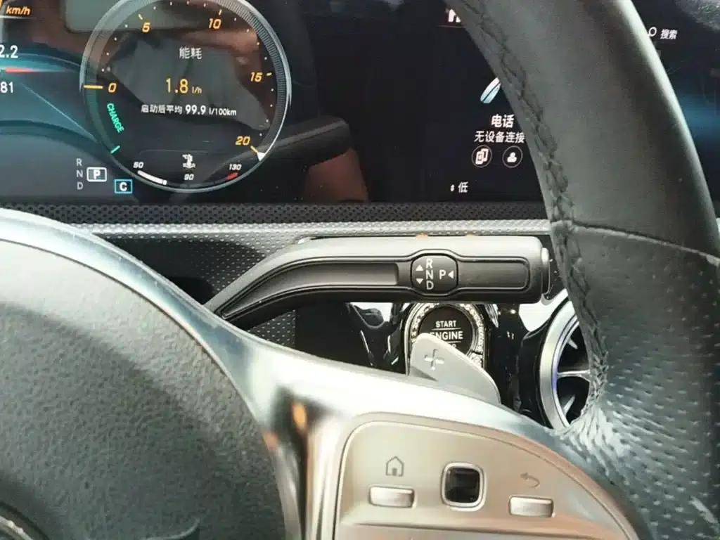 Mercedes-Benz A-Class 2020 Facelift A 200 L Sport Sedan Fashion Model — миниатюра 14
