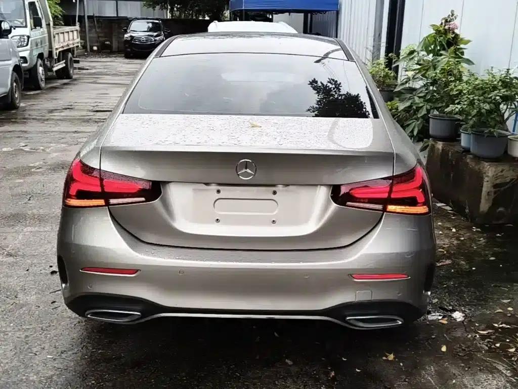 Mercedes-Benz A-Class 2020 Facelift A 200 L Sport Sedan Fashion Model — миниатюра 6