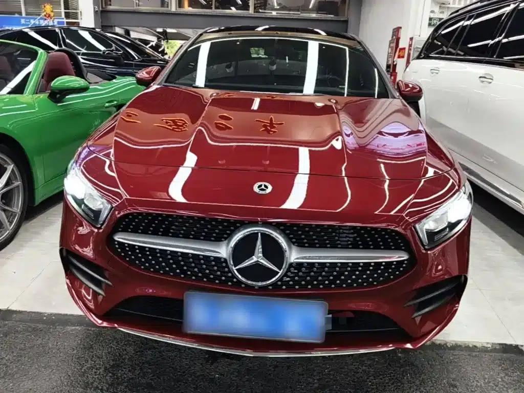 Mercedes-Benz A-Class 2022 Facelift A 200 L Sport Sedan Fashion Model — миниатюра 3